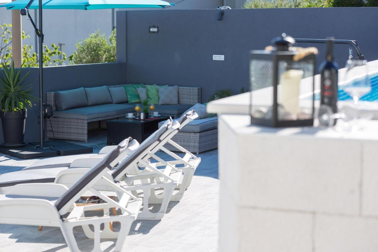 Apartments Lidija - Sea View Apartment With Exclusive Right Of Using Hot Tub Or Split Level Apartment With Exclusive Right Of Using Pool Podstrana Extérieur photo