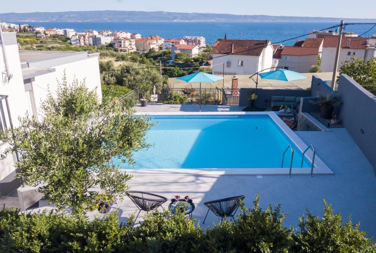 Apartments Lidija - Sea View Apartment With Exclusive Right Of Using Hot Tub Or Split Level Apartment With Exclusive Right Of Using Pool Podstrana Extérieur photo