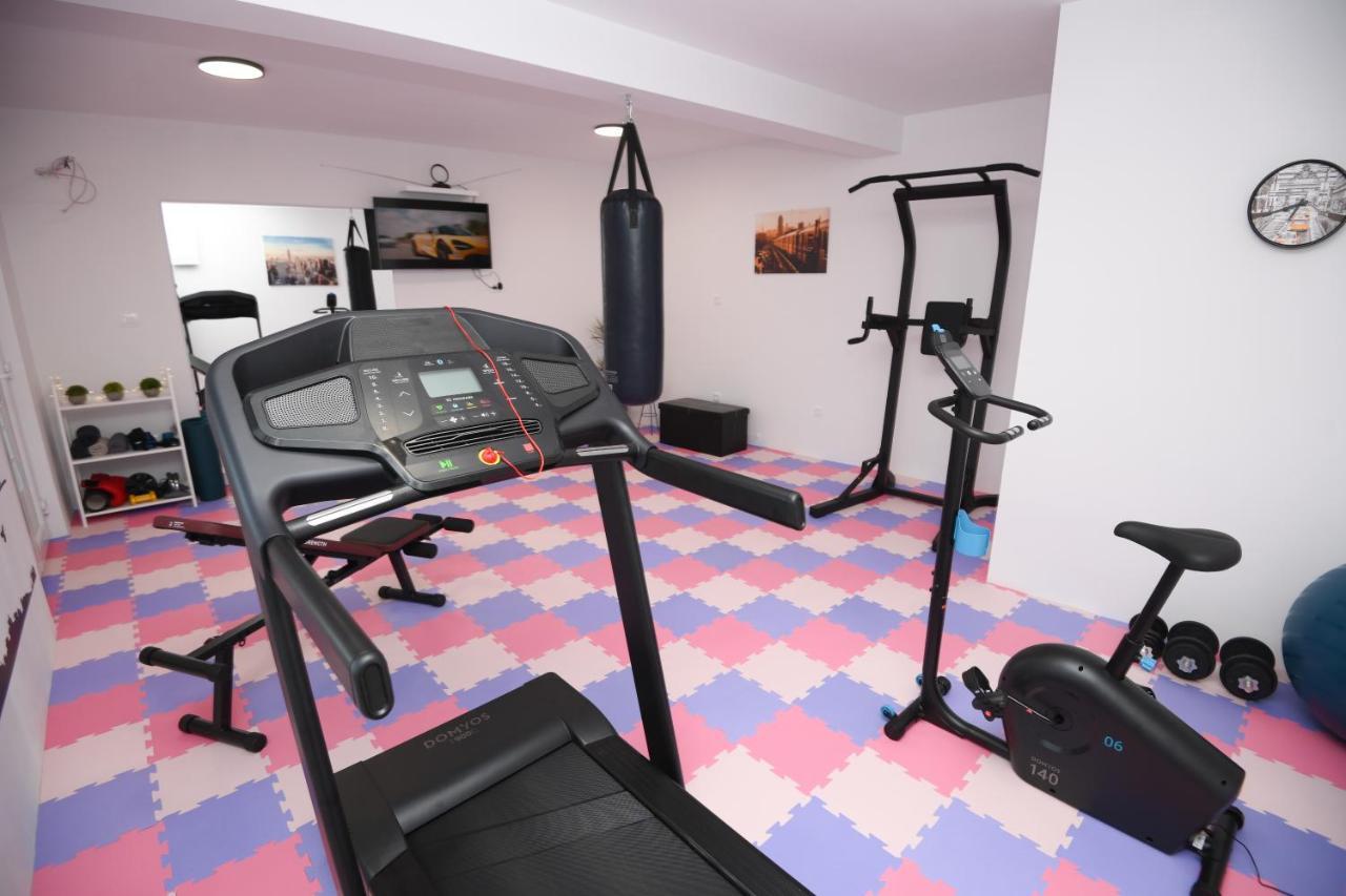 Apartments Lidija - Sea View Apartment With Exclusive Right Of Using Hot Tub Or Split Level Apartment With Exclusive Right Of Using Pool Podstrana Extérieur photo